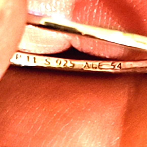 Authentic Sterling Silver Pandora Ring - Picture 3 of 3